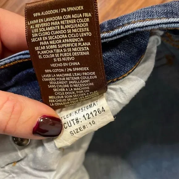 Kut from the Kloth mid rise straight leg jeans 10 - Picture 8 of 10